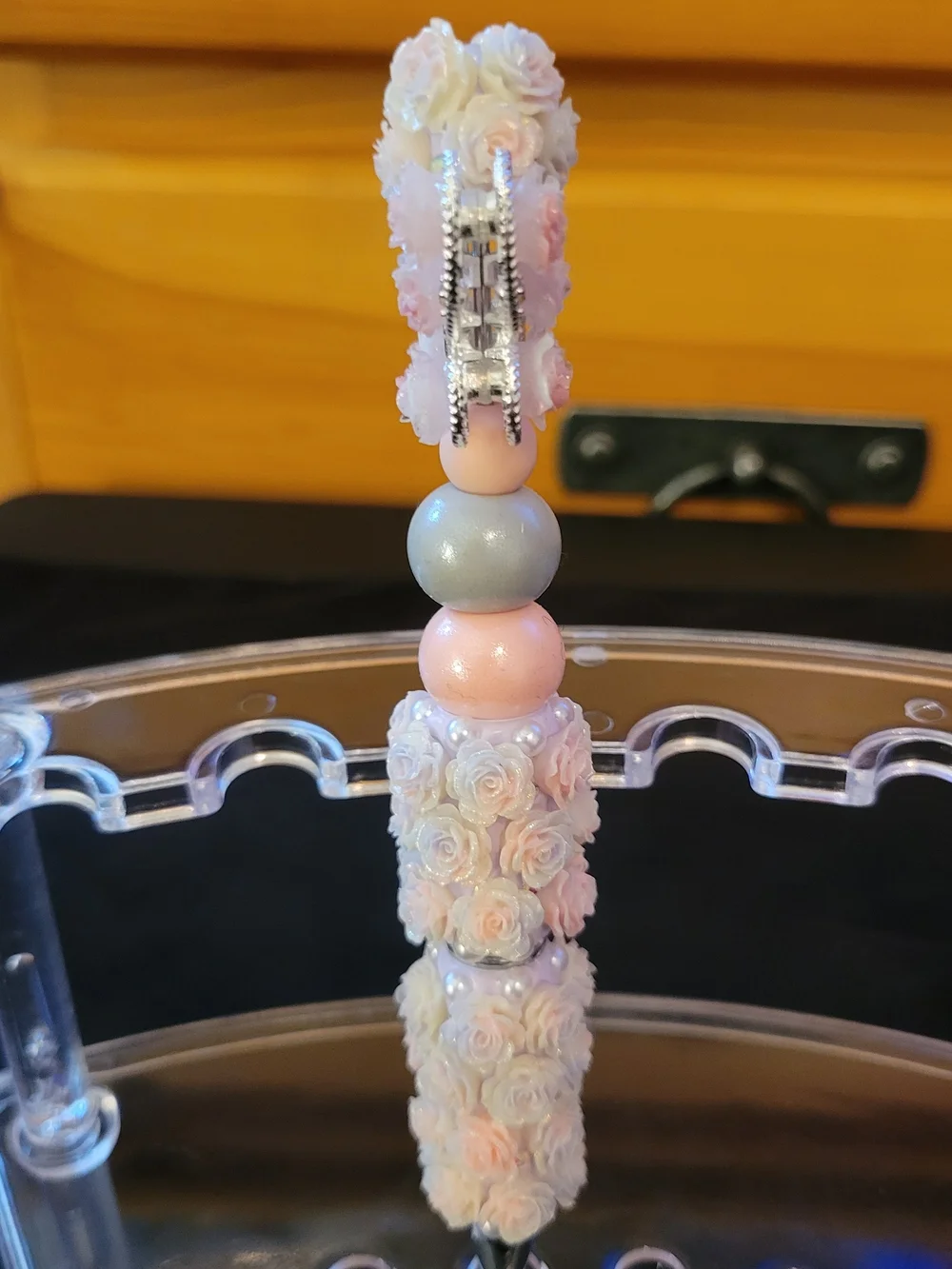 Elegant Pink Rose Beaded Decorative Pen
